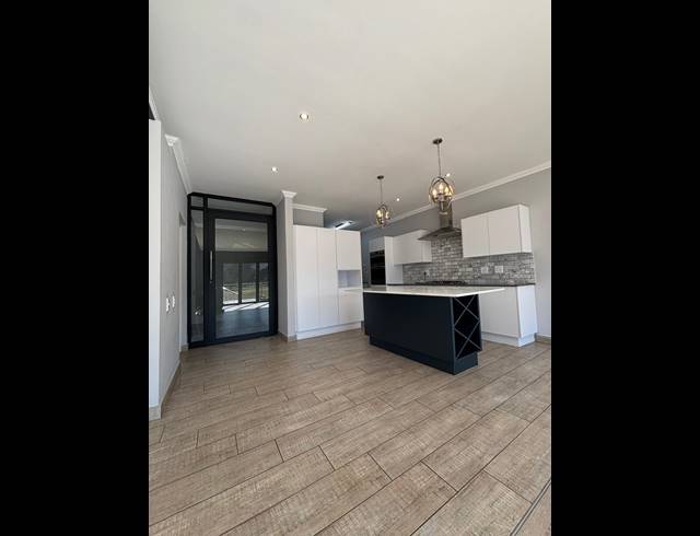 3 BEDROOM CLUSTER FOR SALE IN THE ISLANDS ESTATES